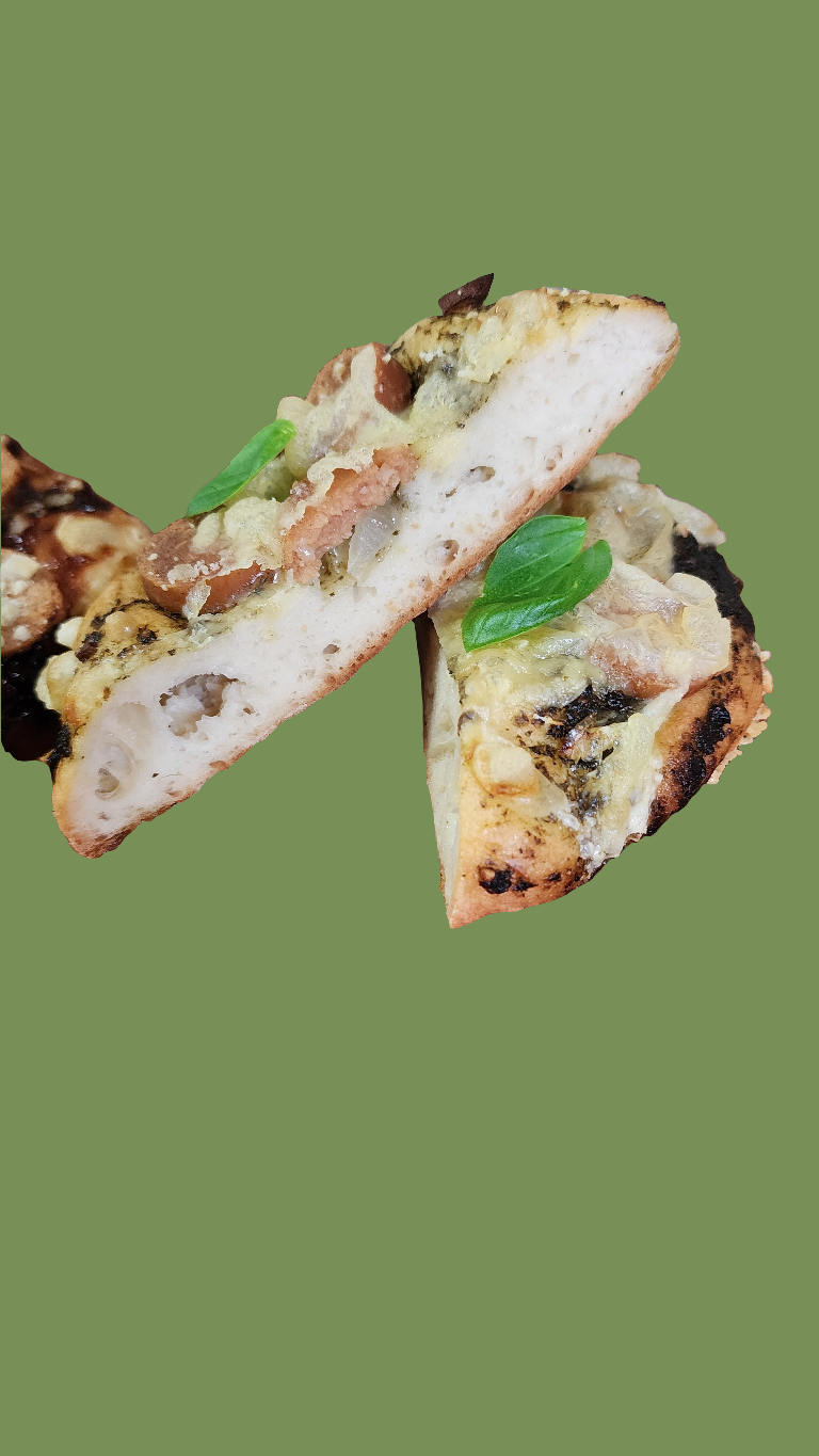 Pesto "sausage" pizza (Vegan)
