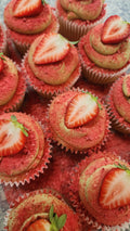Strawberry matcha cupcake (GF + Vegan)