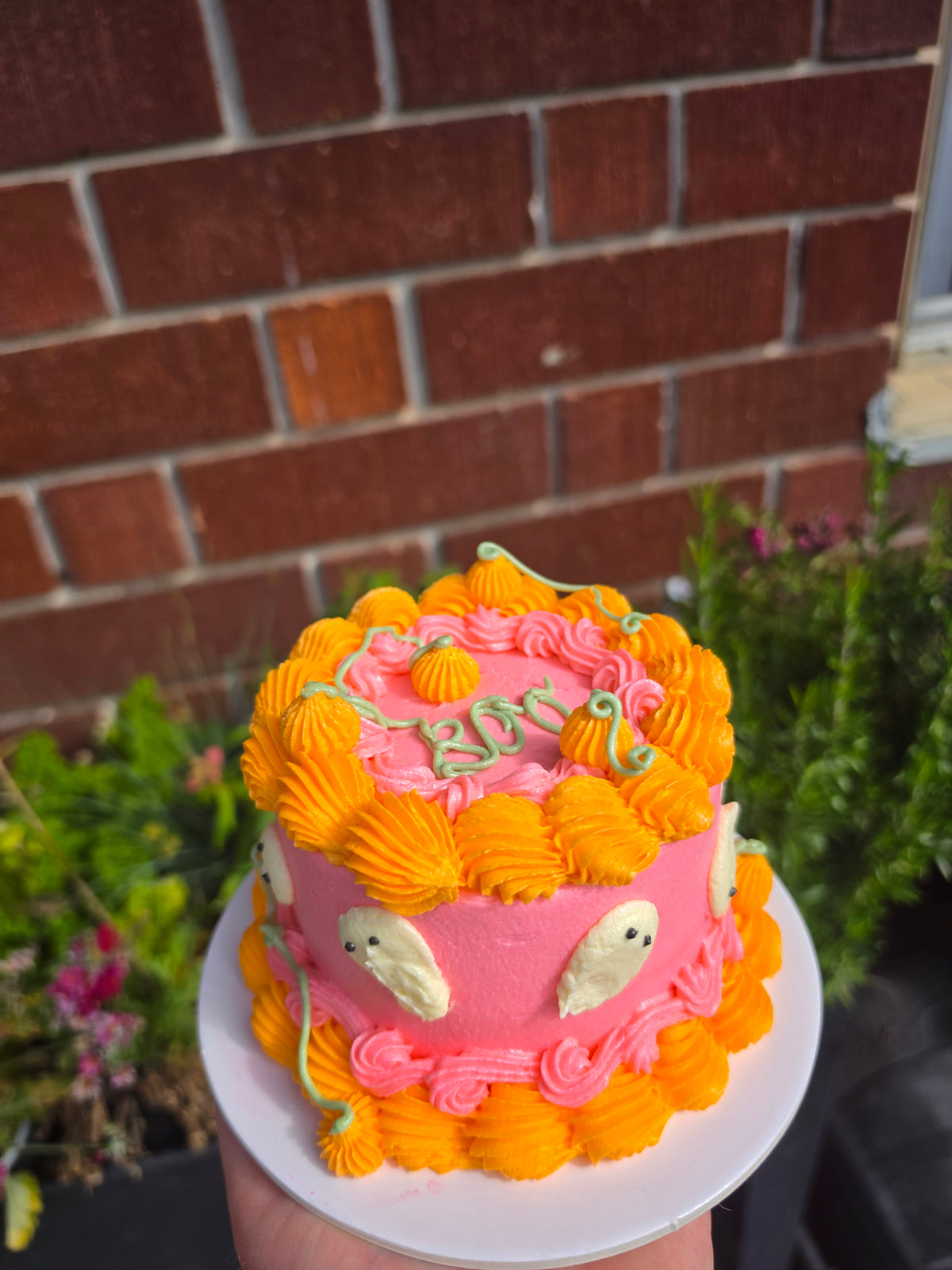 Halloween cake (GF + Vegan)