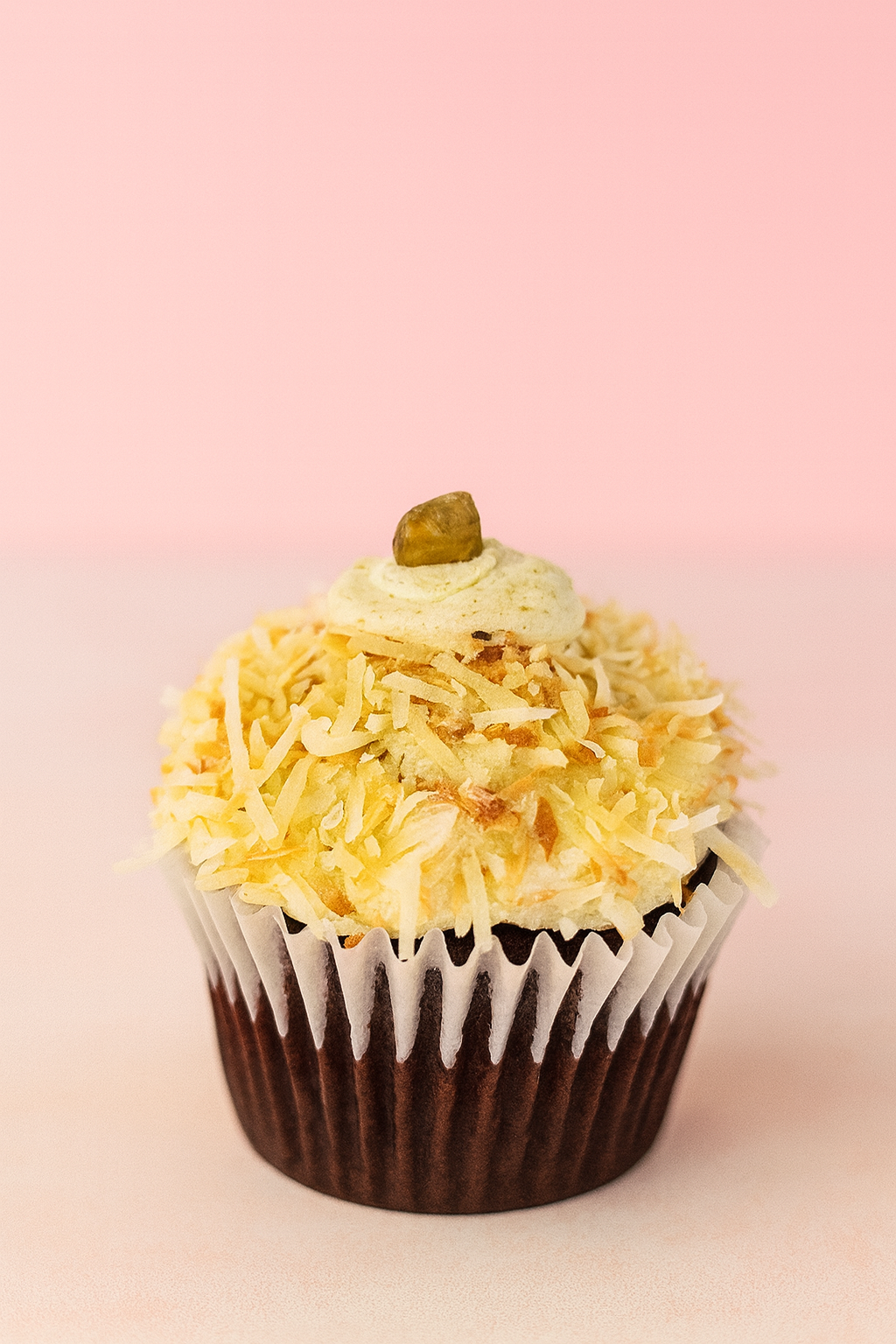 Pistachio choc cupcake (GF + Vegan)