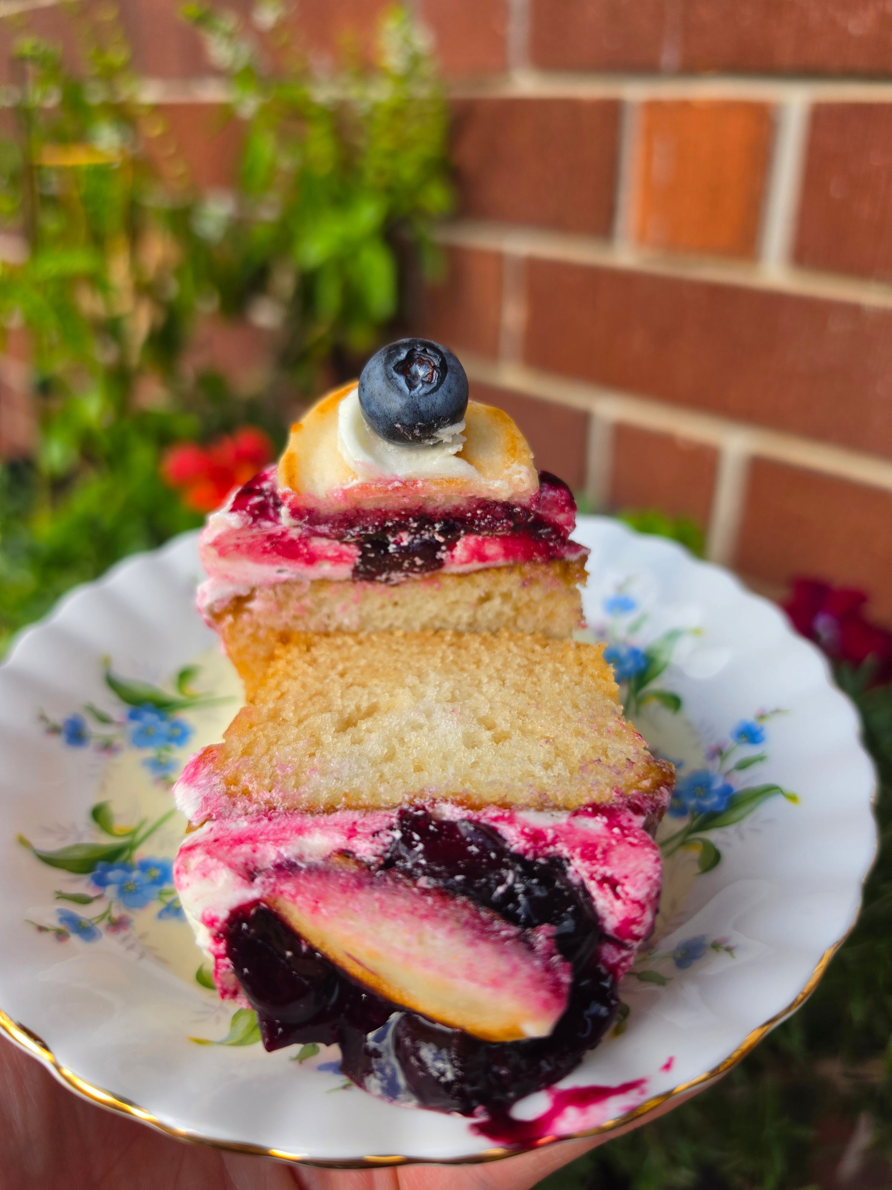 Blueberry pancake cupcake (GF + Vegan)