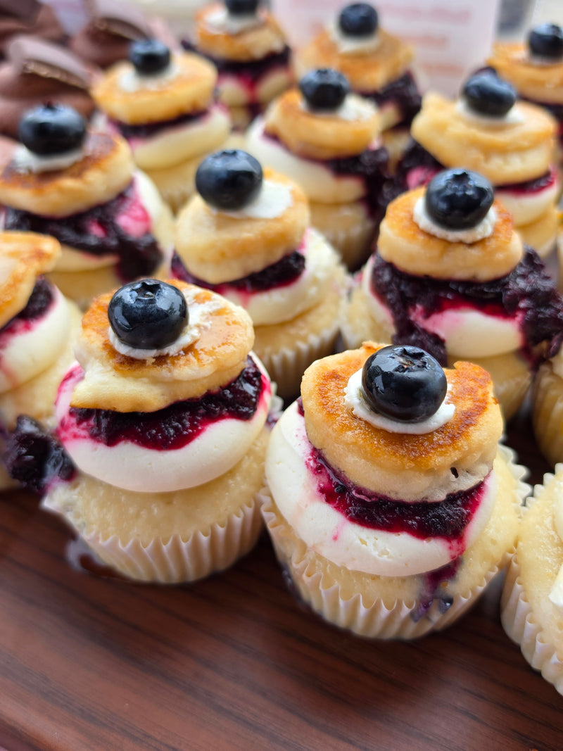Blueberry pancake cupcake (GF + Vegan)