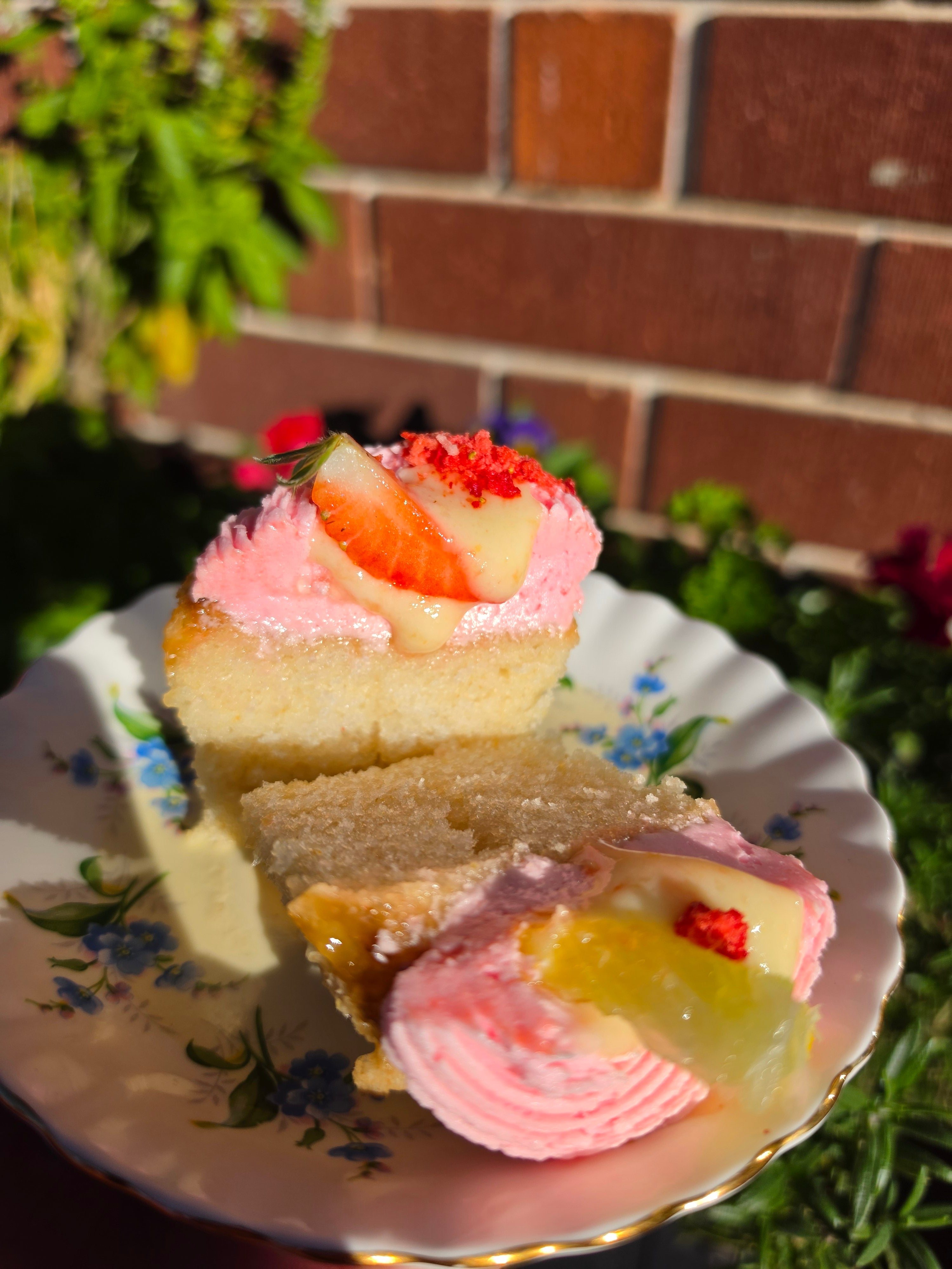 Strawberry + lemon cupcake (GF + Vegan)