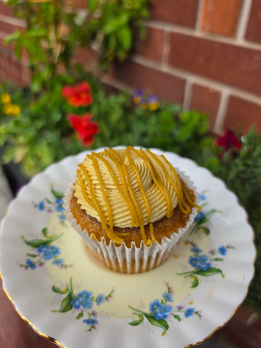 Caramel cupcake (GF + Vegan)